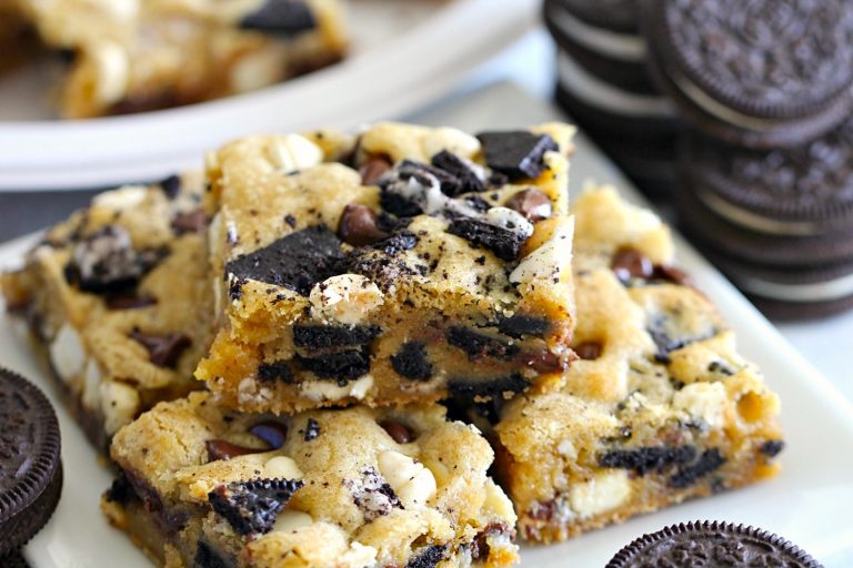 Cookies and Cream Oreo Blondies Recipe Maria's Kitchen