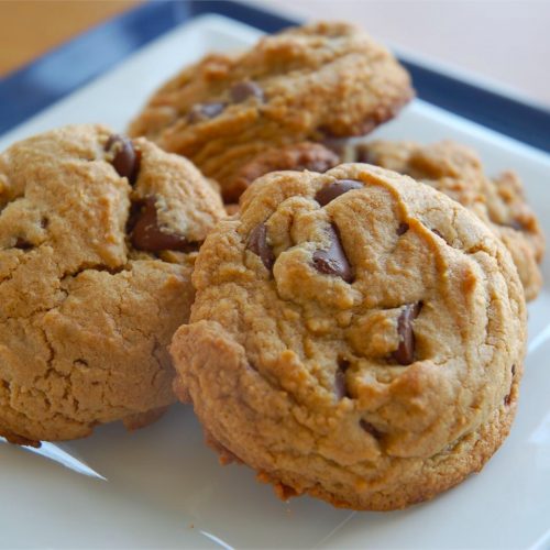 Chewy & Delicious Peanut Butter Chocolate Chip Cookies - Maria's Kitchen