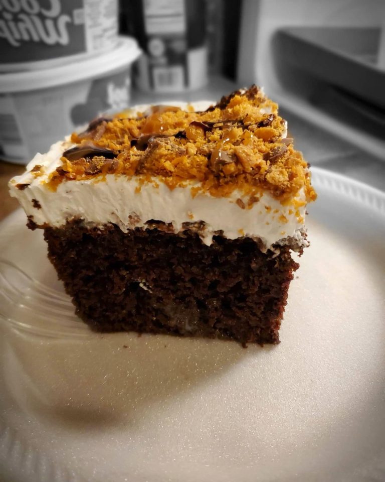 Easy and Delicious Chocolate Butterfinger Caramel Cake Maria's Kitchen