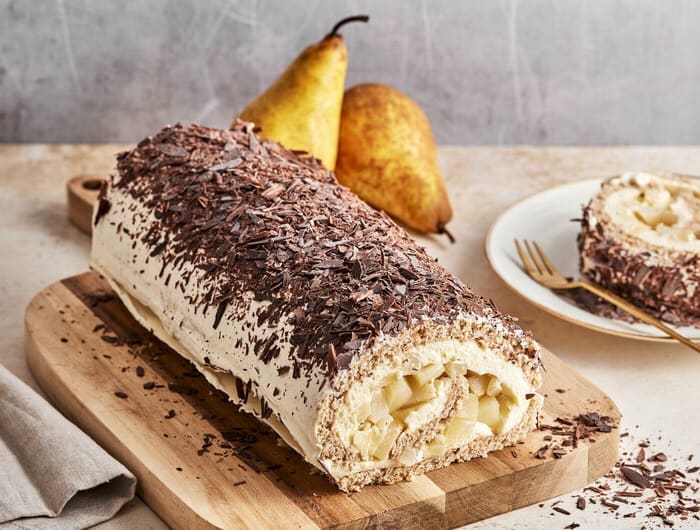 Delicious Pear Cake Roll