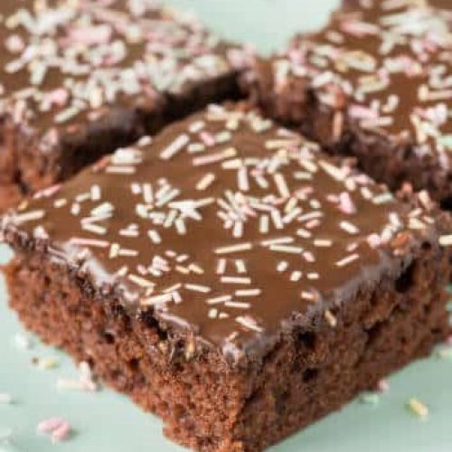 Delicious Chocolate Sheet Cake with Buttermilk