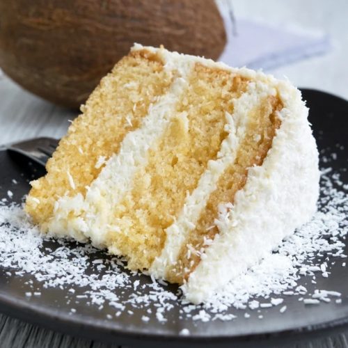 Creamy & Delicious Coconut Cake