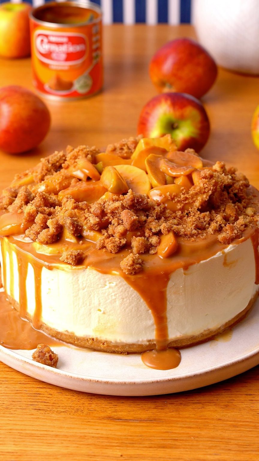 Apple Crumble Caramel Cheesecake Maria's Kitchen
