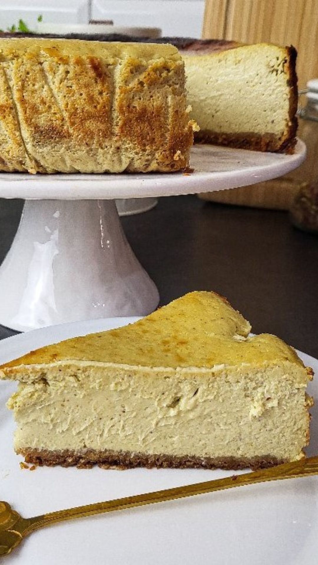 Pistachio Basque Cheesecake