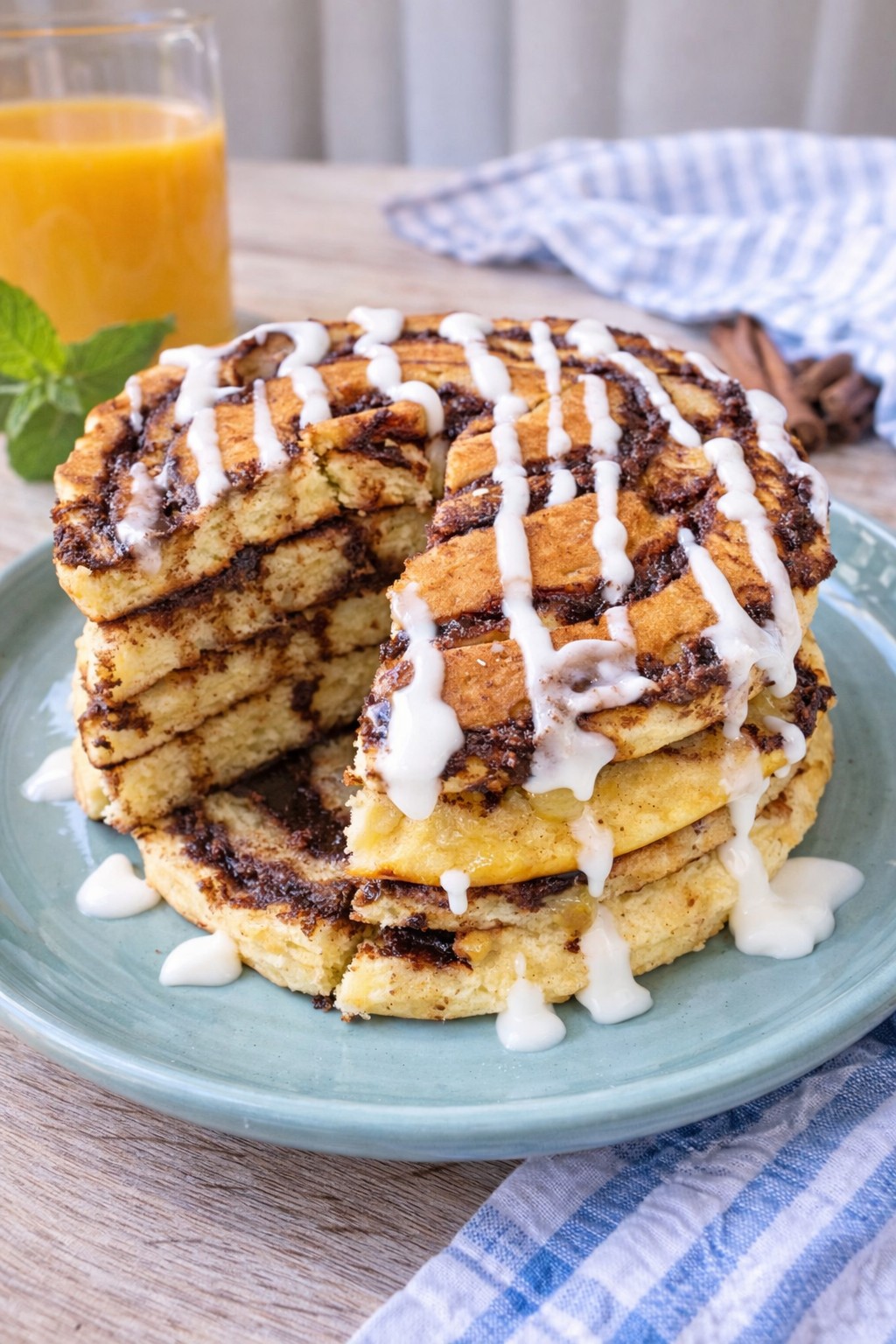 Cinnamon Roll Pancakes: Decadent Breakfast Recipe with Cream Cheese Glaze